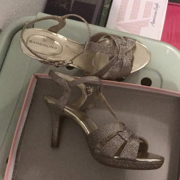 Gold Heels - Picture 4 of 8